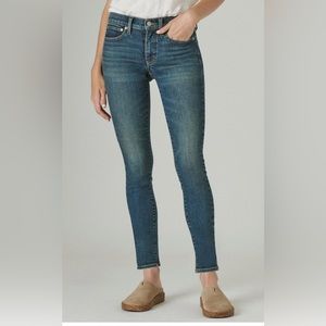 brand New lucky brand mid rise skinny jeans women’s 4/27 R